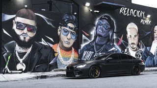 Car wall graffiti group boys - graffiti art free wallpaper