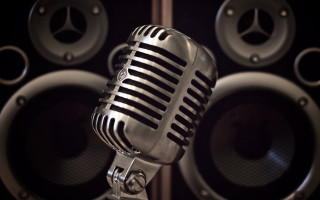 Microphone speakers studio photorealism blurry - studio photography free wallpaper
