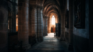 Dark hallway light window person - a dark hallway free wallpaper