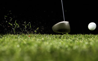 Golf ball club grass dark - dynamic free wallpaper for desktop
