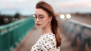 Woman glasses cellphone bridge bokeh - her cell phone free wallpaper for desktop