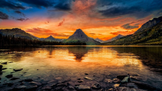 Sunset mountain lake rocks nature - a beautiful sunset over a mountain lake free wallpaper
