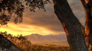 Autumn mountain lake forest sunset - alan sutherland free wallpaper