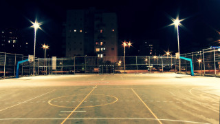 Basketball court night lights hoop - a basketball court free wallpaper