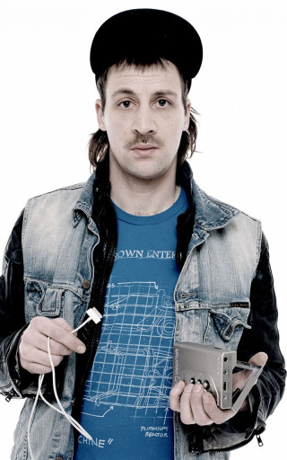 Man holding nintendo wii controller - tech wear free wallpaper