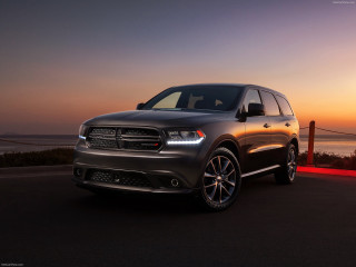 Grey dodge suv ocean sunset - ambient lighting free wallpaper for desktop