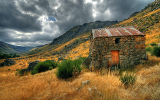 Small stone building field mountains 2 - great composition free wallpaper