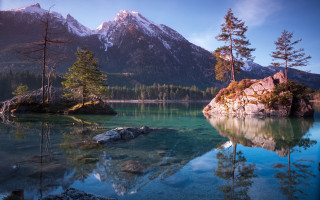 Mountain range lake reflection rock - beautiful landscape free wallpaper