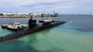 Submarine dock building cranes boat - a submarine free wallpaper