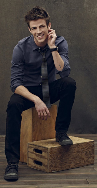 Man wooden box cell phone - handsome free wallpaper for mobile