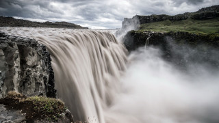 Waterfall side forest mountains lake - a grassy area in the background free wallpaper