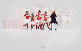 Group people soccer ball reflection - constant free wallpaper for desktop