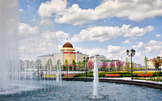 Fountain building clouds archip kuindzhi - free city wallpaper