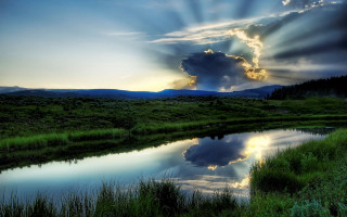 River sky clouds sunrays grass 2 - cloud and sun rays free wallpaper for desktop
