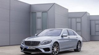 Silver mercedes s class building - grey free wallpaper for desktop
