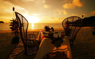 Beach dinner table ocean sunset - david imms free wallpaper