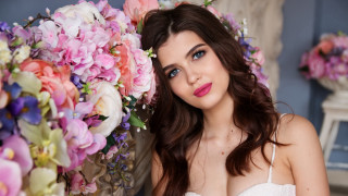 Elina karimova portrait flower blurry - a blue wall free wallpaper