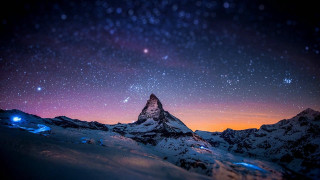Mountain starry sky aurora night - a few star free wallpaper