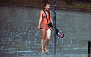 Anna hotchkis rain tennis galaxy - anna hotchkis free wallpaper