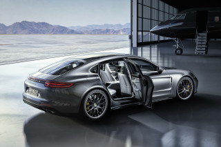 Silver porsche panamer garage jet - luxury free wallpaper