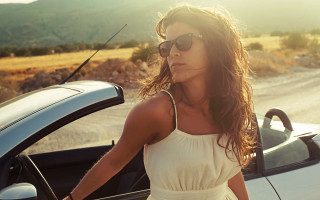 Woman white dress car window - eva gonzalès free wallpaper