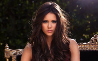 Fantastically beautiful woman in wind - a chair free wallpaper