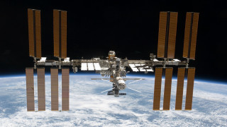 Space station satellite earth planet - free space wallpaper