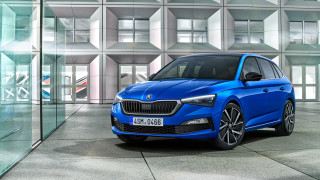 Blue car building glass clock - beta vukanović free wallpaper for desktop