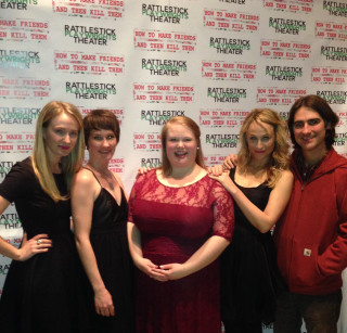 Group people wall pattern red - free seasons wallpaper for tablet