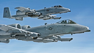 Military jets flying formation pilot - the sky together free wallpaper