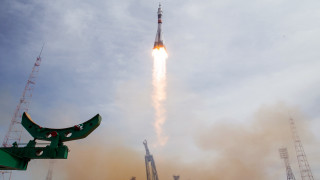 Rocket launch smoke green object - aleksandr gerasimov free wallpaper