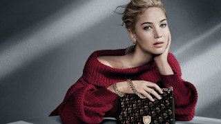 Woman red sweater black purse - a handbag free wallpaper