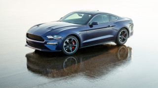 Blue mustang reflection digital rendering - a wet surface free wallpaper