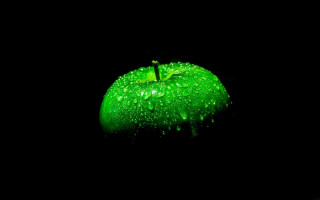 Green apple water drops dark - a green apple free wallpaper