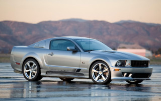 Silver mustang car parking lake - the background in the background free wallpaper