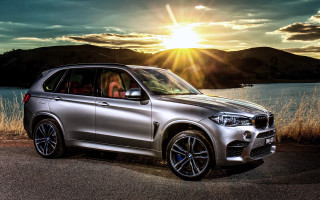 Silver bmw suv lake sunset 2 - shining free wallpaper