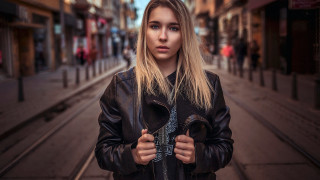 Woman black jacket street portrait - a street corner free wallpaper