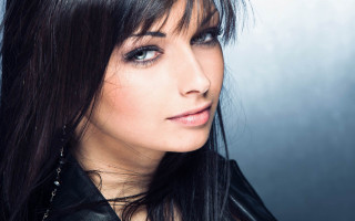 Gothic portrait black hair black - a black leather jacket free wallpaper