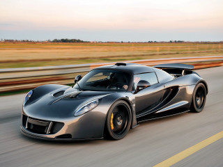 Silver sports car highway field - a highway next free wallpaper