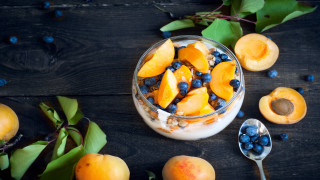 Fruit bowl blueberries peaches leaves - a bowl of fruit free wallpaper for desktop