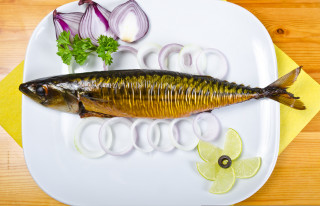 Fish on plate with onions - brenda chamberlain free wallpaper