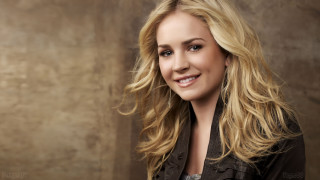 Blonde woman smiling blackjacket portrait - emma geary free wallpaper