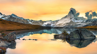 Mountain lake rock sunset sky 2 - a mountain range free wallpaper