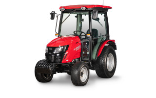 Red tractor front wheel shadow - 16k free wallpaper