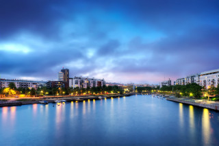 River bridge city night lights 2 - a few boat free wallpaper