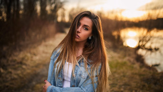 Woman longhair lake field surprised - free portrait wallpaper for desktop