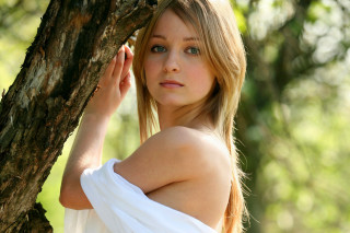 Eszter mattioni white dress tree - leaning free wallpaper for desktop