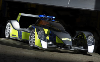 Police car garage futuristic digital - a police car free wallpaper