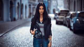Woman leather jacket street corner - a leather jacket free wallpaper for desktop