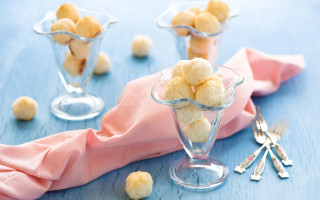 Table glassbowl fork spoon pinknapkin - spoon free wallpaper